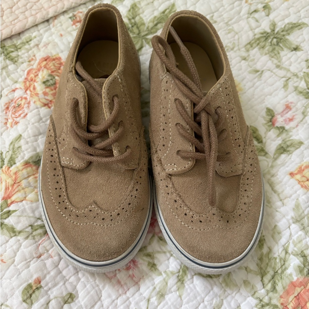 Janie and Jack size 9 leather dress shoes worn once